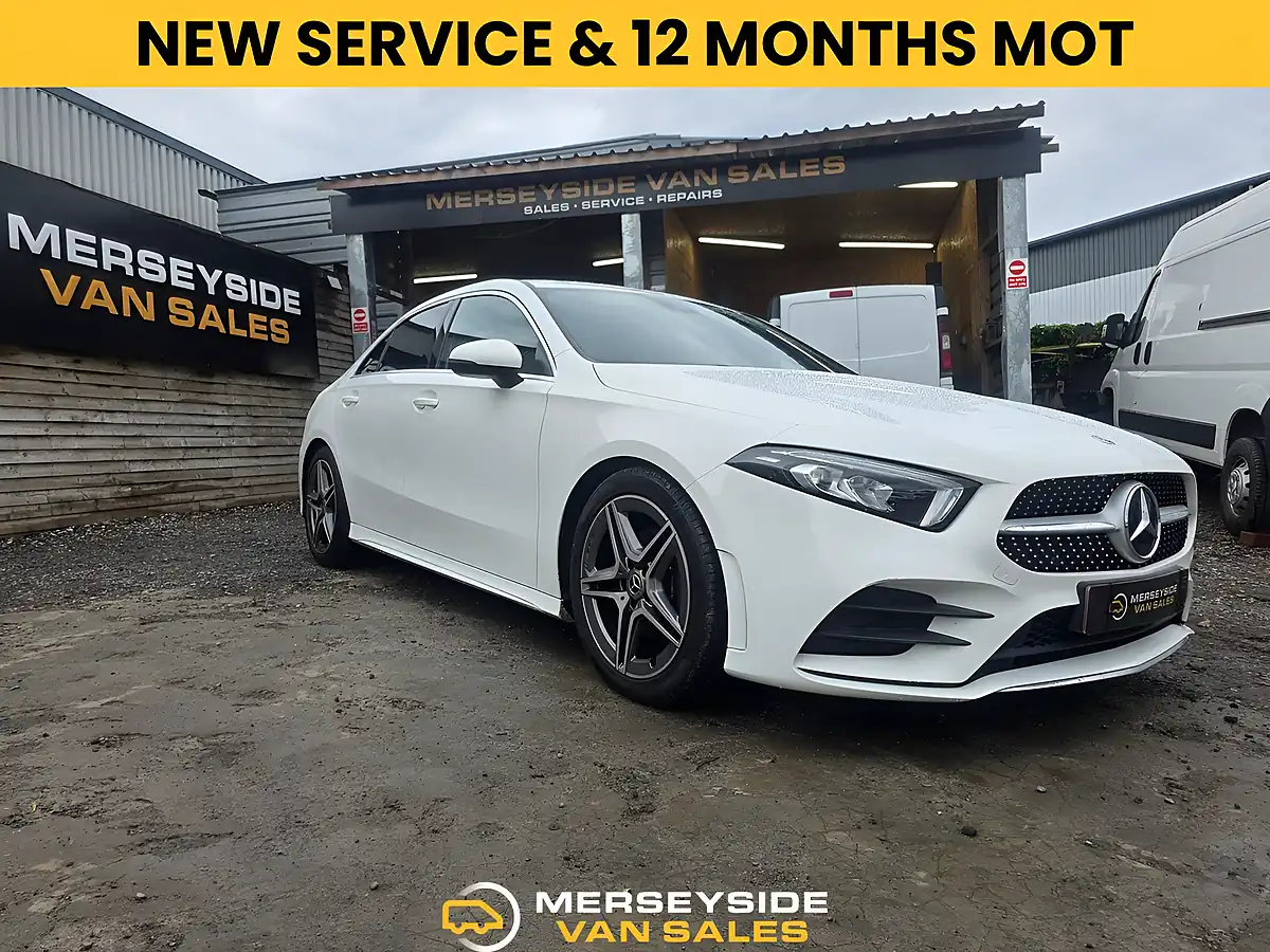 Used 2020 Mercedes-Benz a Class AMG Line White - Front View