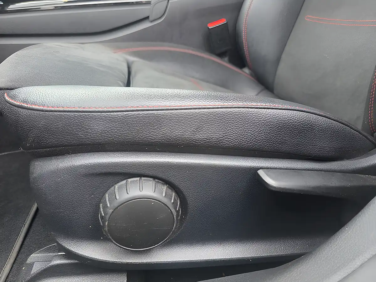 Used 2020 Mercedes-Benz a Class AMG Line White - Interior and Exterior details 15