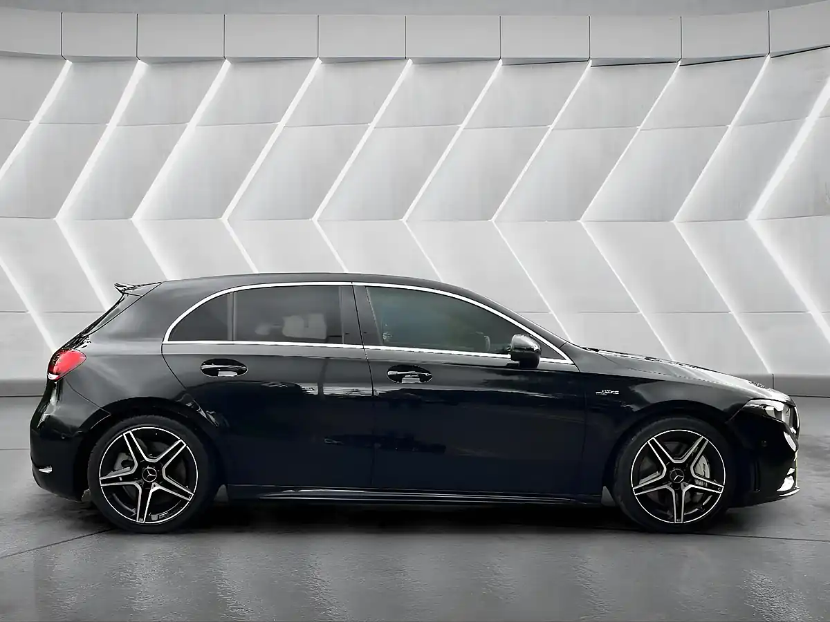 Used 2020 Mercedes-Benz a Class Executive Black - Interior and Exterior details 4