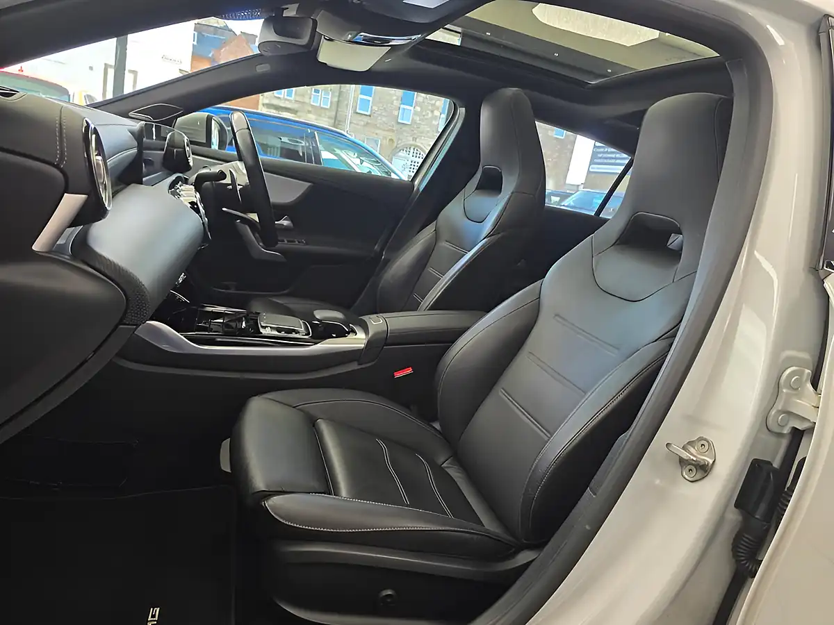 Used 2020 Mercedes-Benz a Class Premium Plus White - Interior and Exterior details 11