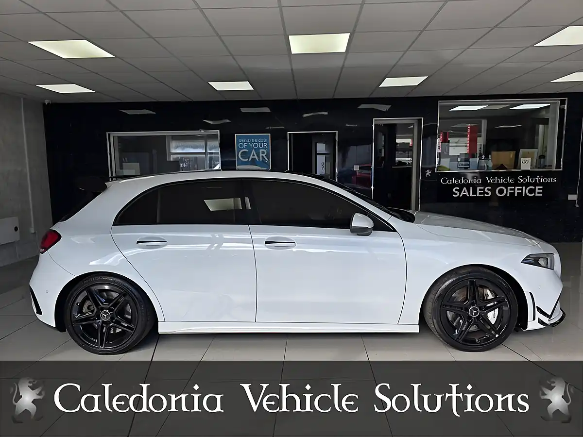 Used 2020 Mercedes-Benz a Class Premium Plus White - Interior and Exterior details 8