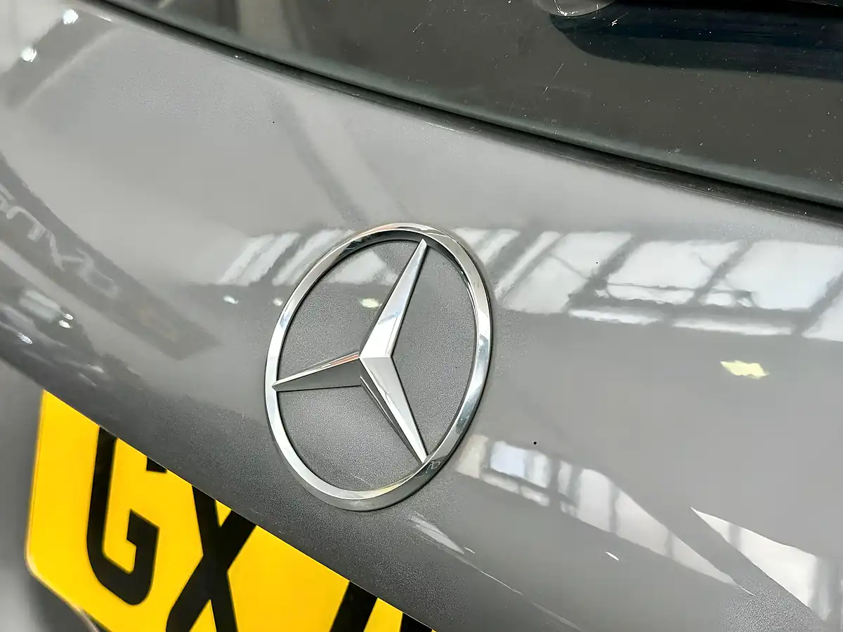 Used 2020 Mercedes-Benz a Class Se Grey - Interior and Exterior details 13