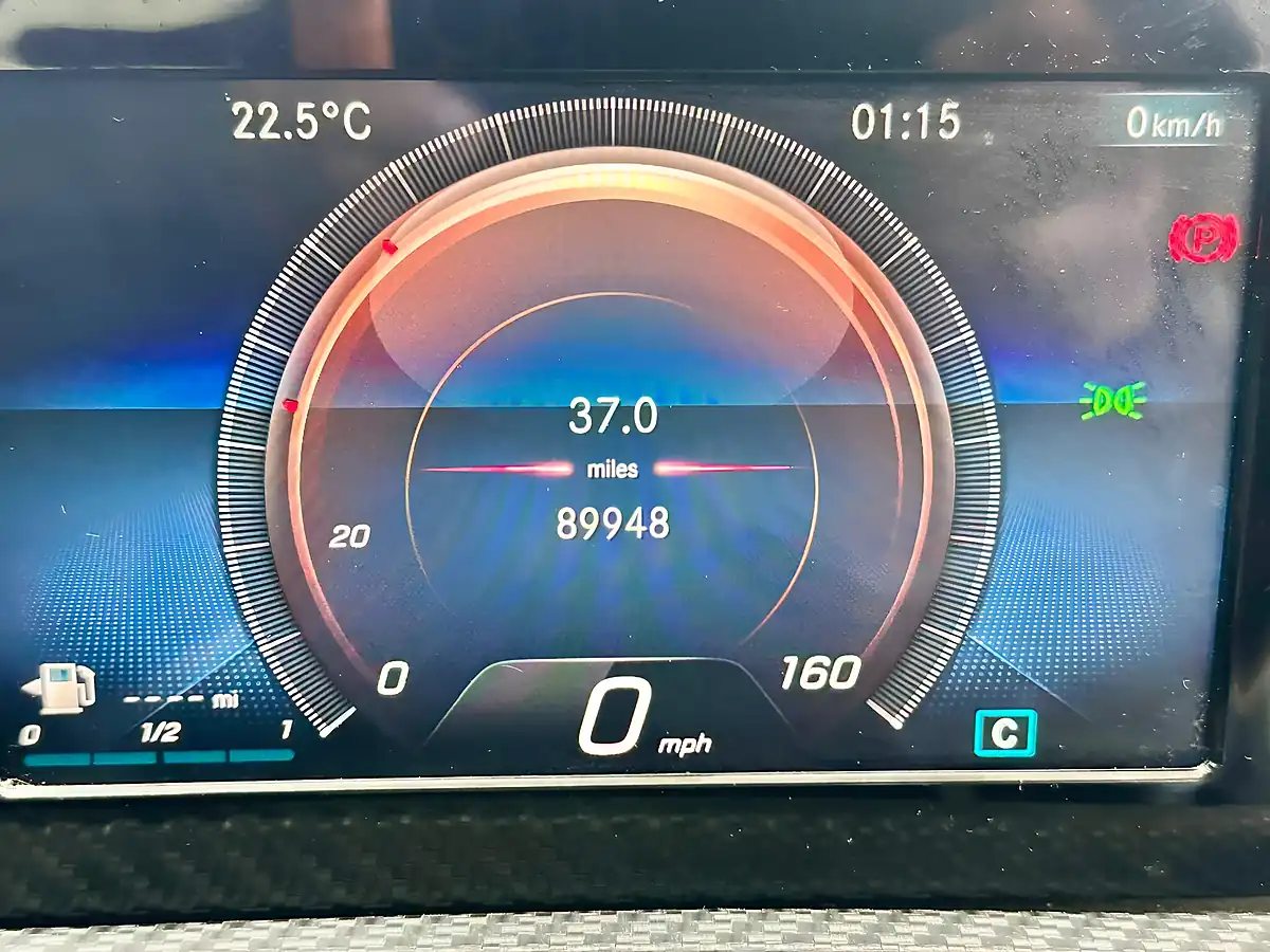 Used 2020 Mercedes-Benz a Class Se Grey - Interior and Exterior details 14