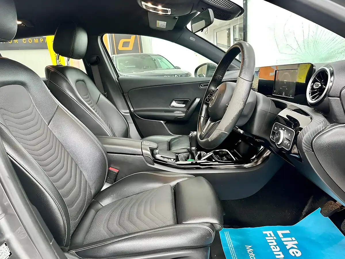 Used 2020 Mercedes-Benz a Class Se Grey - Interior and Exterior details 8