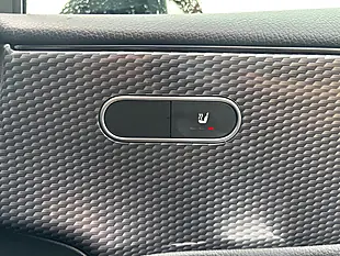 Used 2020 Mercedes-Benz a Class Sport (executive) Black - Interior and Exterior details 14