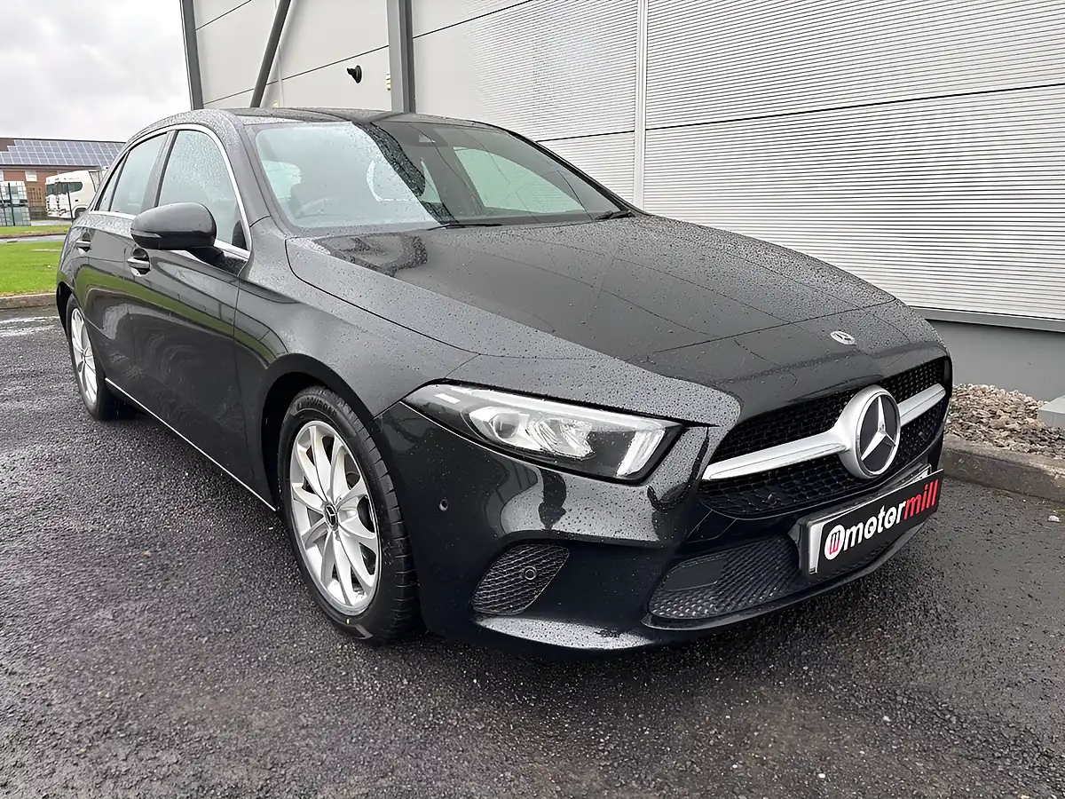Used 2020 Mercedes-Benz a Class Sport (executive) Black - Interior and Exterior details 3