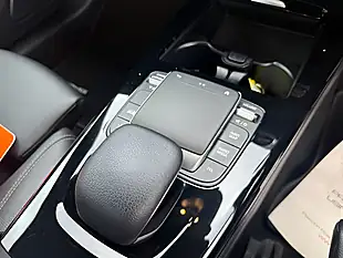 Used 2020 Mercedes-Benz a-Class Sport Patagonia - Interior and Exterior details 14
