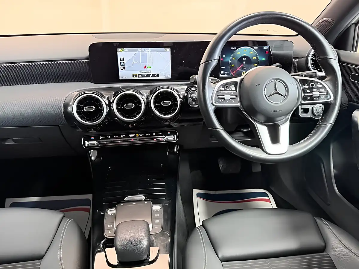 Used 2020 Mercedes-Benz a Class Sport White - Interior and Exterior details 14