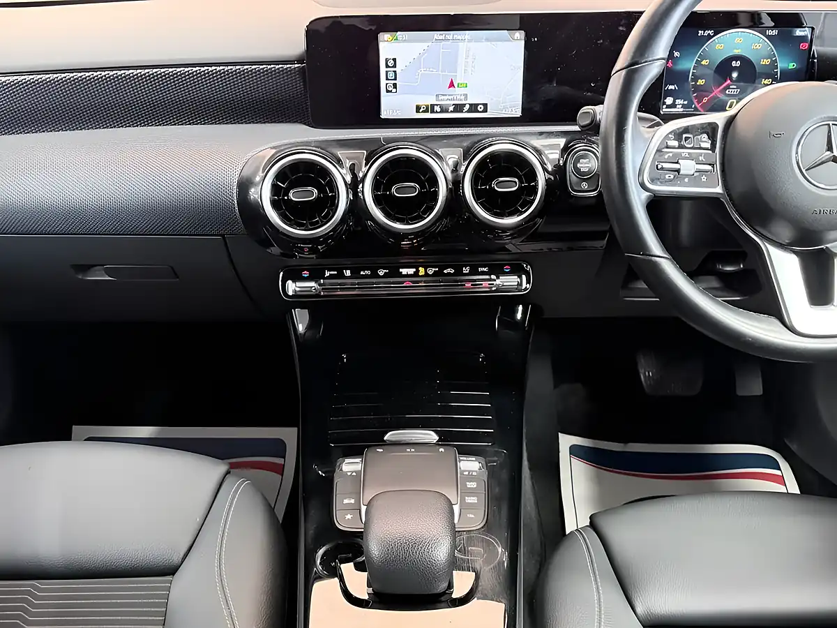 Used 2020 Mercedes-Benz a Class Sport White - Interior and Exterior details 15