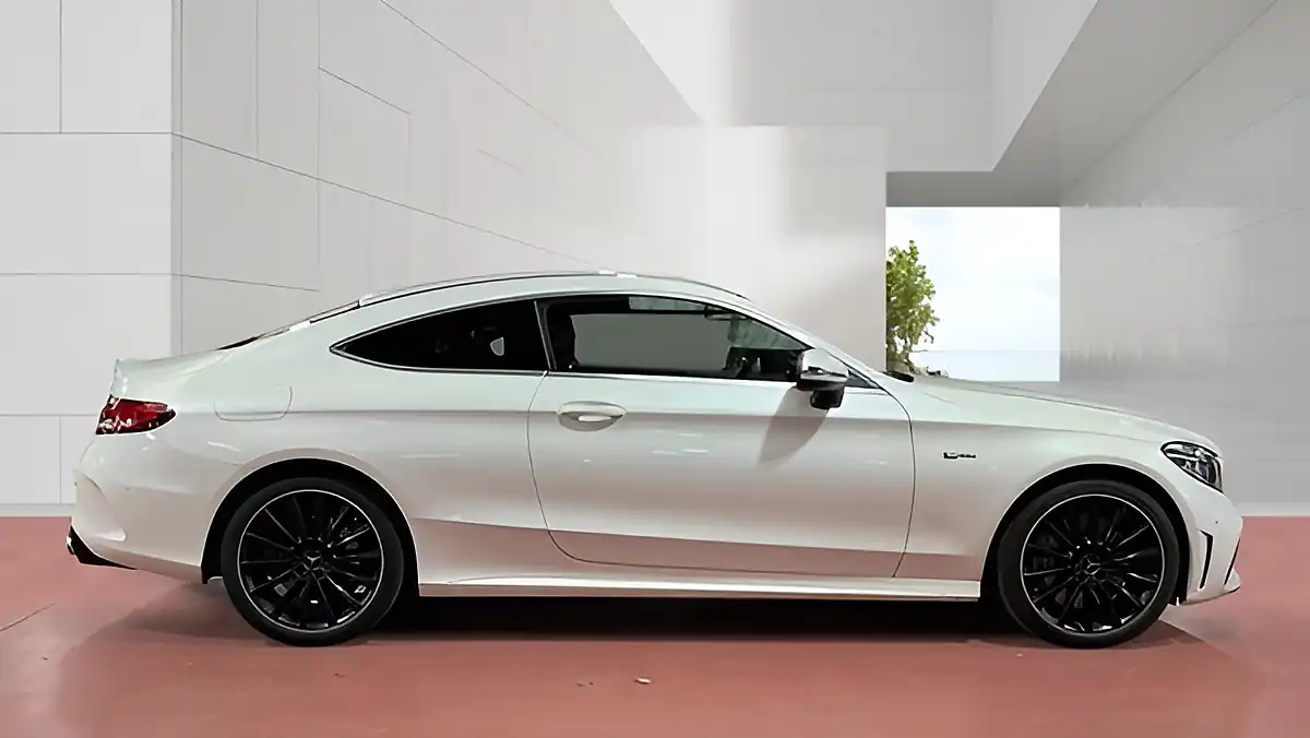 Used 2020 Mercedes-Benz C Class AMG (premium) Designo Diamond White - Interior and Exterior details 7