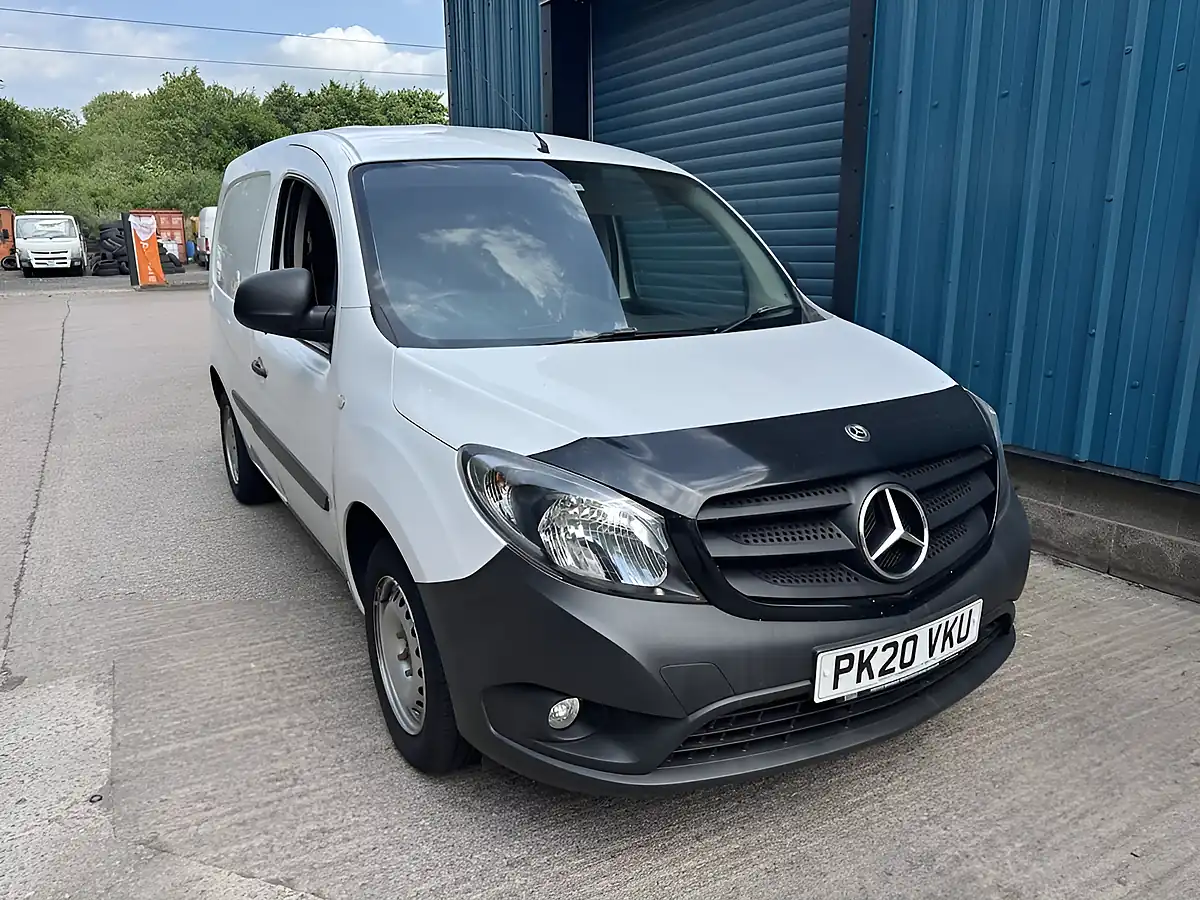 Used 2020 Mercedes-Benz Citan 109 Pure Black - Front View