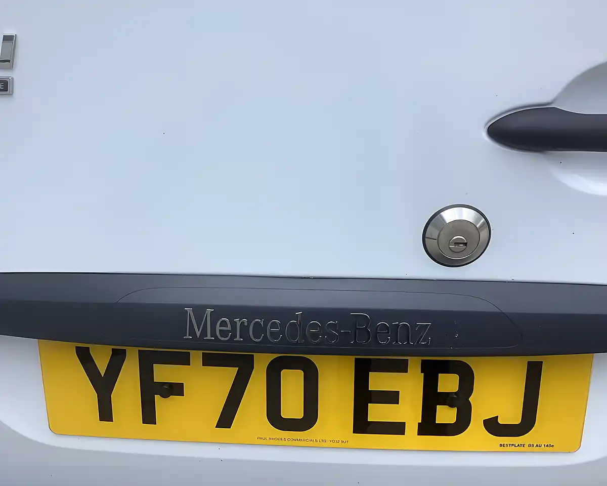 Used 2020 Mercedes-Benz Citan Pure White - Interior and Exterior details 16