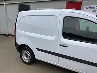 Used 2020 Mercedes-Benz Citan Pure White - Interior and Exterior details 8