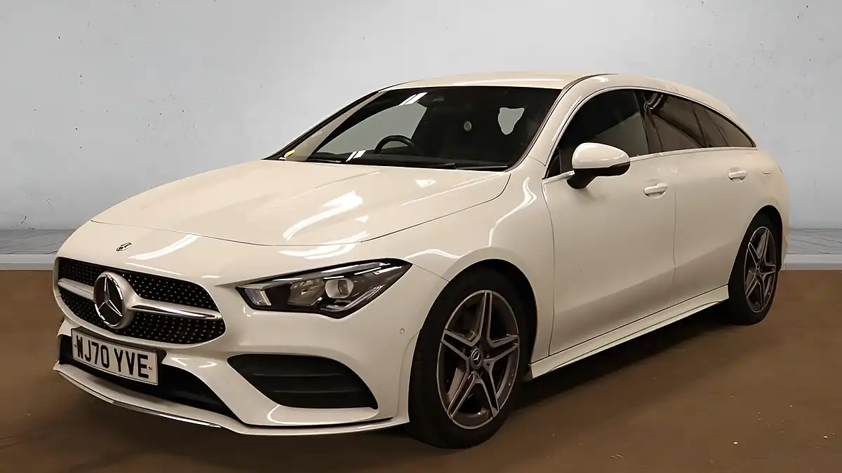 Used 2020 Mercedes-Benz Cla AMG Line White - Interior and Exterior details 4