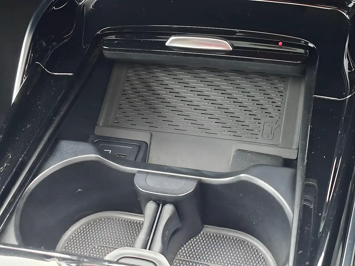 Used 2020 Mercedes-Benz Cla S Plus Grey - Interior and Exterior details 18