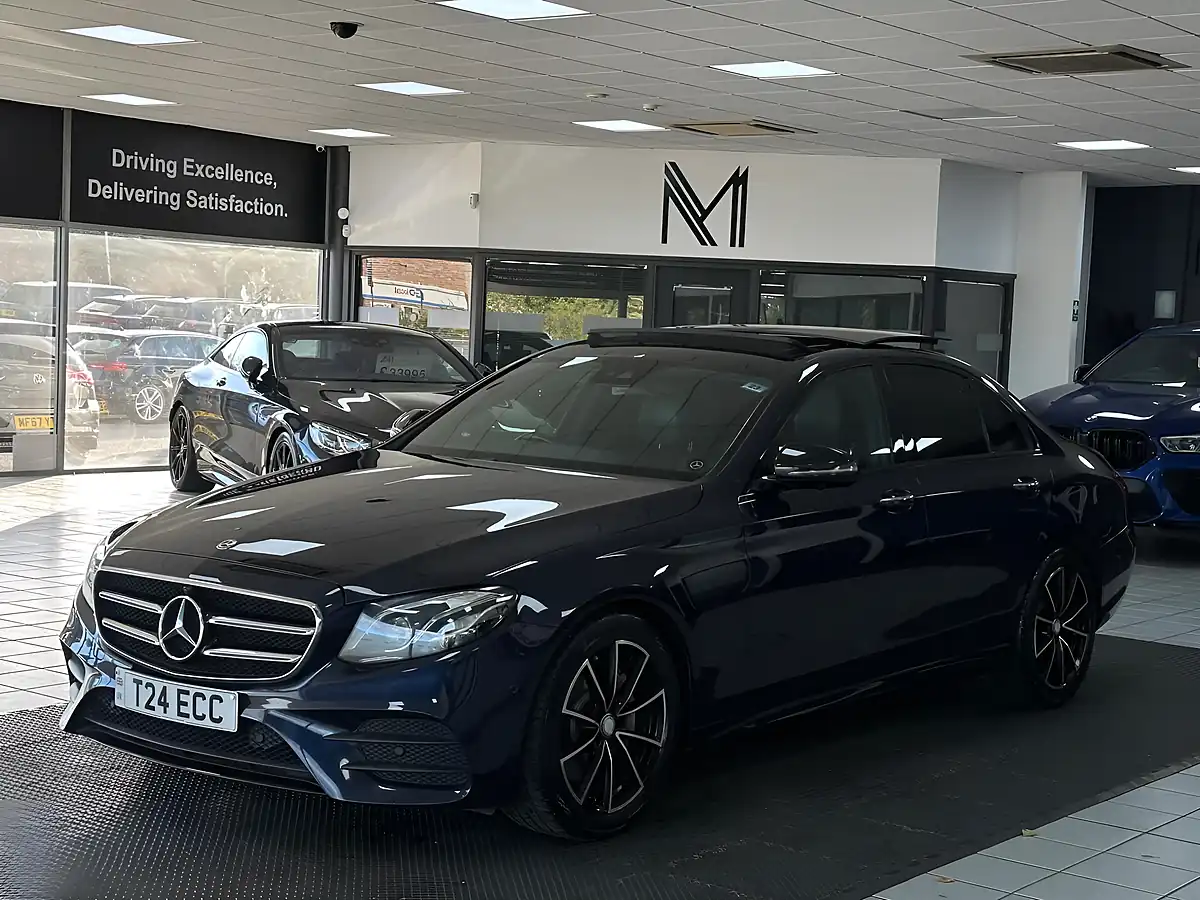 Used 2020 Mercedes-Benz E Class AMG Line Night Edition (premium Plus) Blue - Interior and Exterior details 6