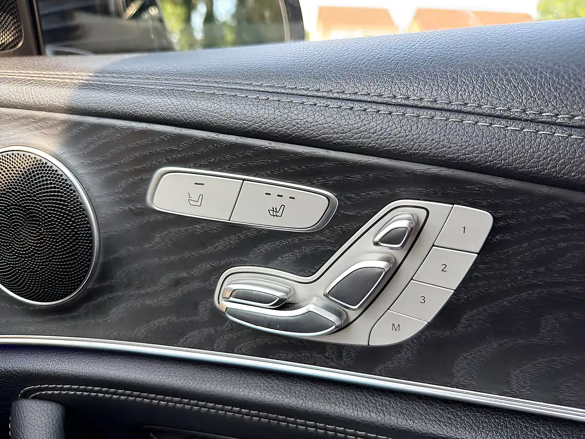 Used 2020 Mercedes-Benz E Class AMG Line Night Edition (premium) Silver - Interior and Exterior details 15