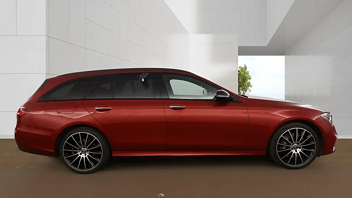 Used 2020 Mercedes-Benz E400 AMG Line Night Edition Premium Plus Hyacinth Red - Interior and Exterior details 12