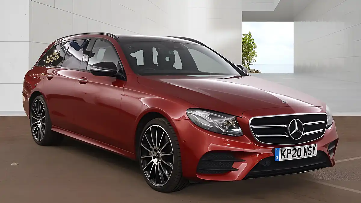 Used 2020 Mercedes-Benz E400 AMG Line Night Edition Premium Plus Hyacinth Red - Interior and Exterior details 9