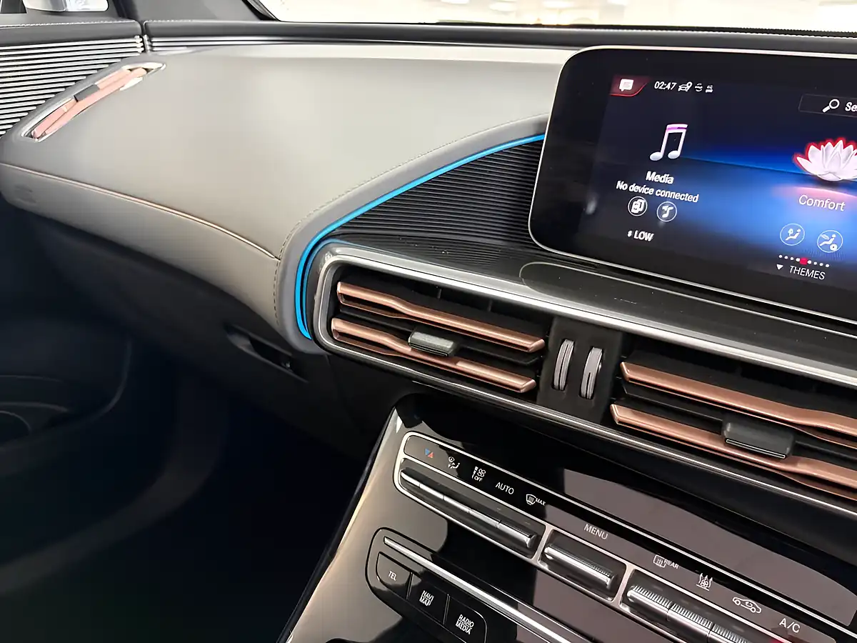 Used 2020 Mercedes-Benz Eqc AMG Line Black - Interior and Exterior details 19