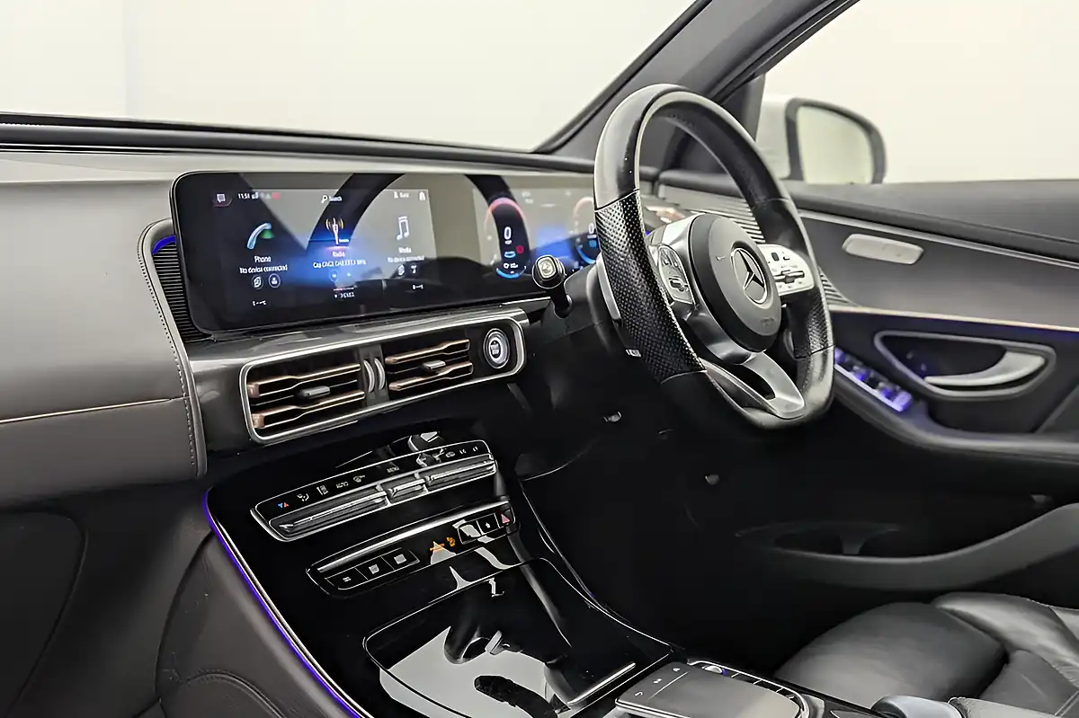Used 2020 Mercedes-Benz Eqc AMG Line White - Interior and Exterior details 12