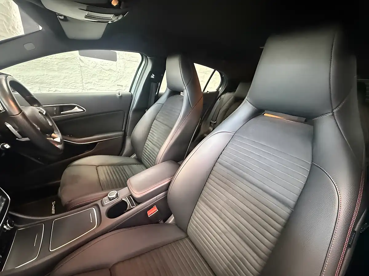 Used 2020 Mercedes-Benz Gla AMG Line Edition Mountain Grey - Interior and Exterior details 3