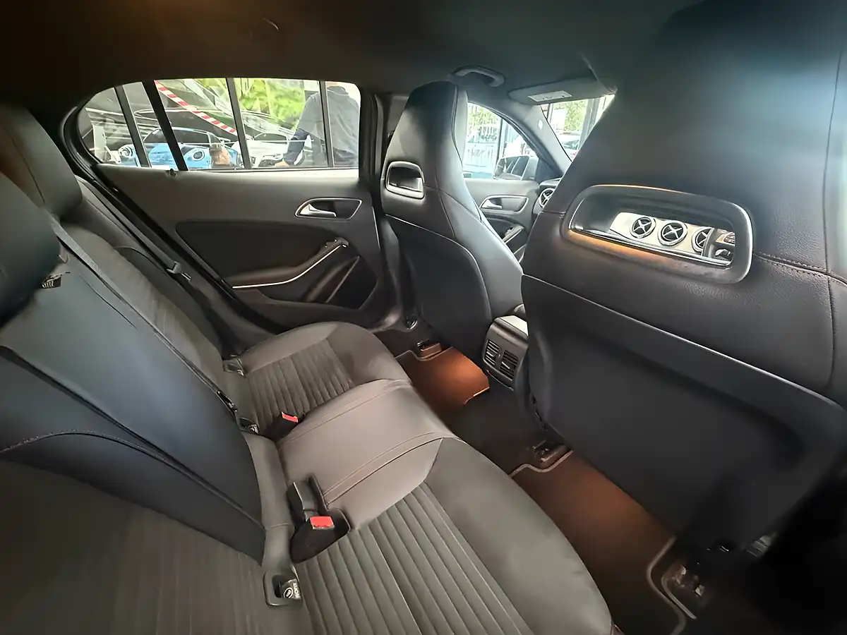 Used 2020 Mercedes-Benz Gla AMG Line Edition Mountain Grey - Interior and Exterior details 9