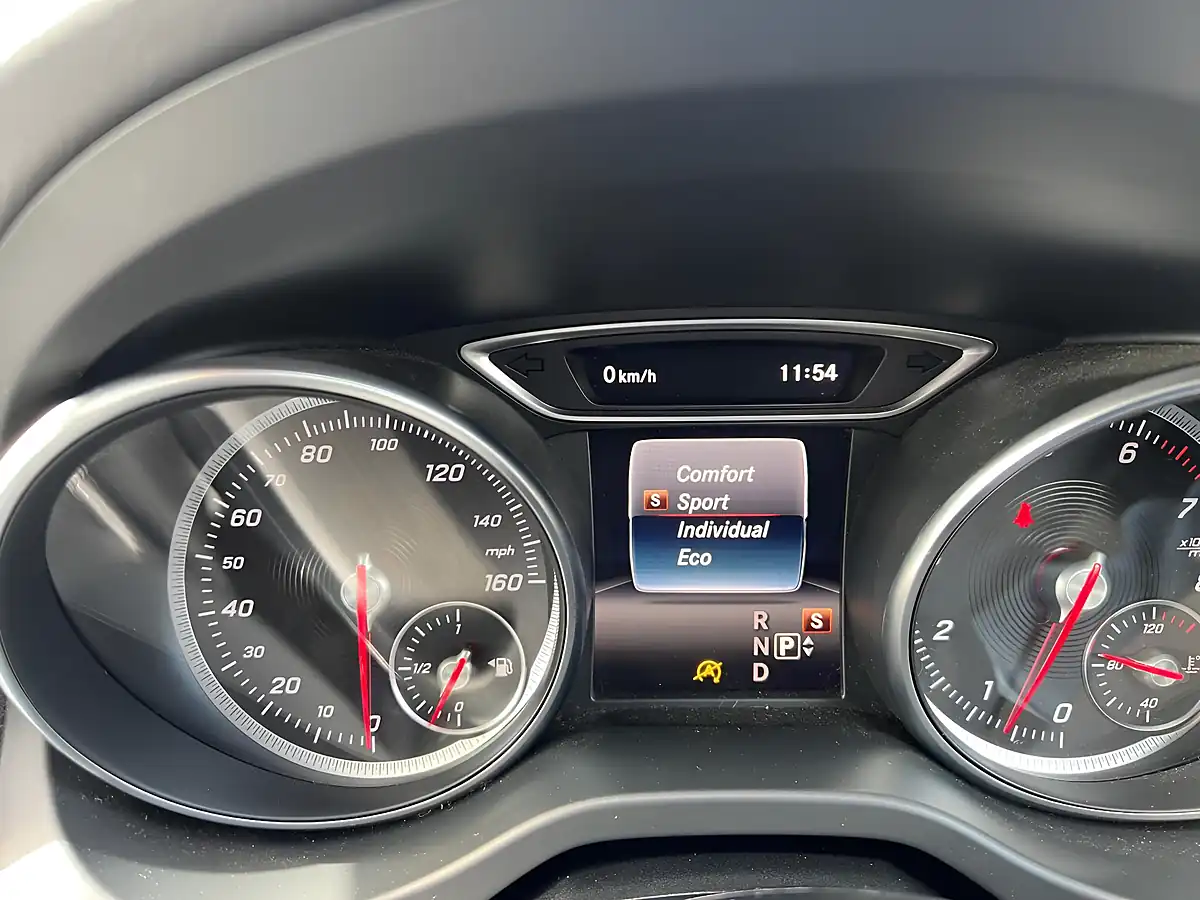Used 2020 Mercedes-Benz Gla AMG Line Edition Plus Black - Interior and Exterior details 17