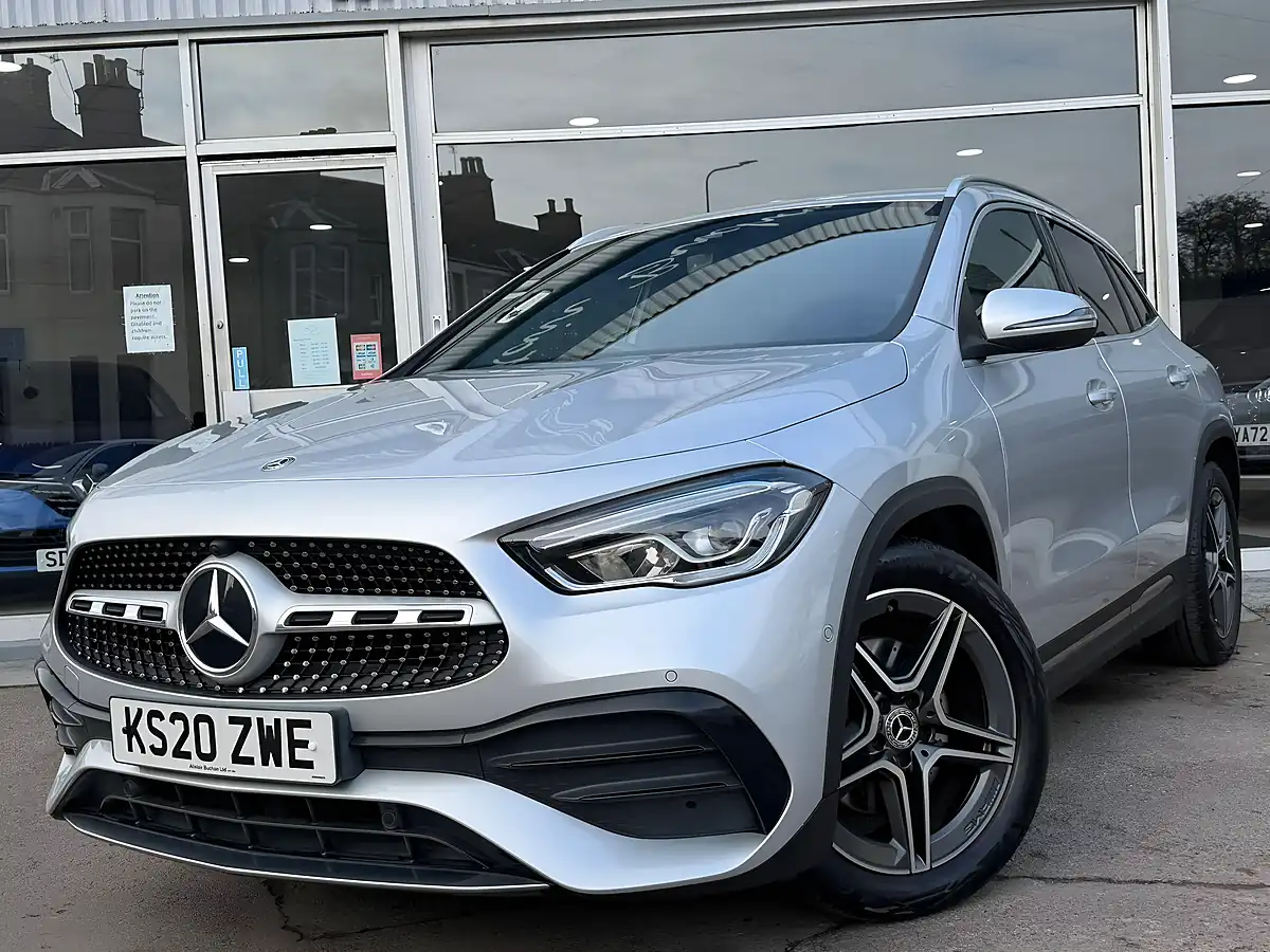 Used 2020 Mercedes-Benz Gla AMG Line (executive) Silver - Front View