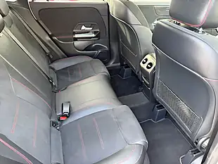 Used 2020 Mercedes-Benz Gla AMG Line (executive) Silver - Interior and Exterior details 10