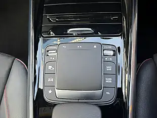 Used 2020 Mercedes-Benz Gla AMG Line (executive) Silver - Interior and Exterior details 12