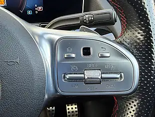 Used 2020 Mercedes-Benz Gla AMG Line (executive) Silver - Interior and Exterior details 14