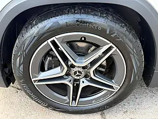 Used 2020 Mercedes-Benz Gla AMG Line (executive) Silver - Interior and Exterior details 17