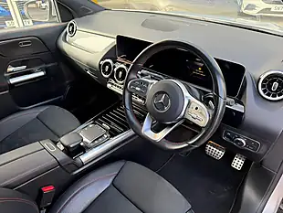 Used 2020 Mercedes-Benz Gla AMG Line (executive) Silver - Interior and Exterior details 8