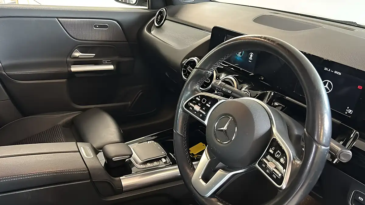 Used 2020 Mercedes-Benz Gla Sport Black - Interior and Exterior details 11