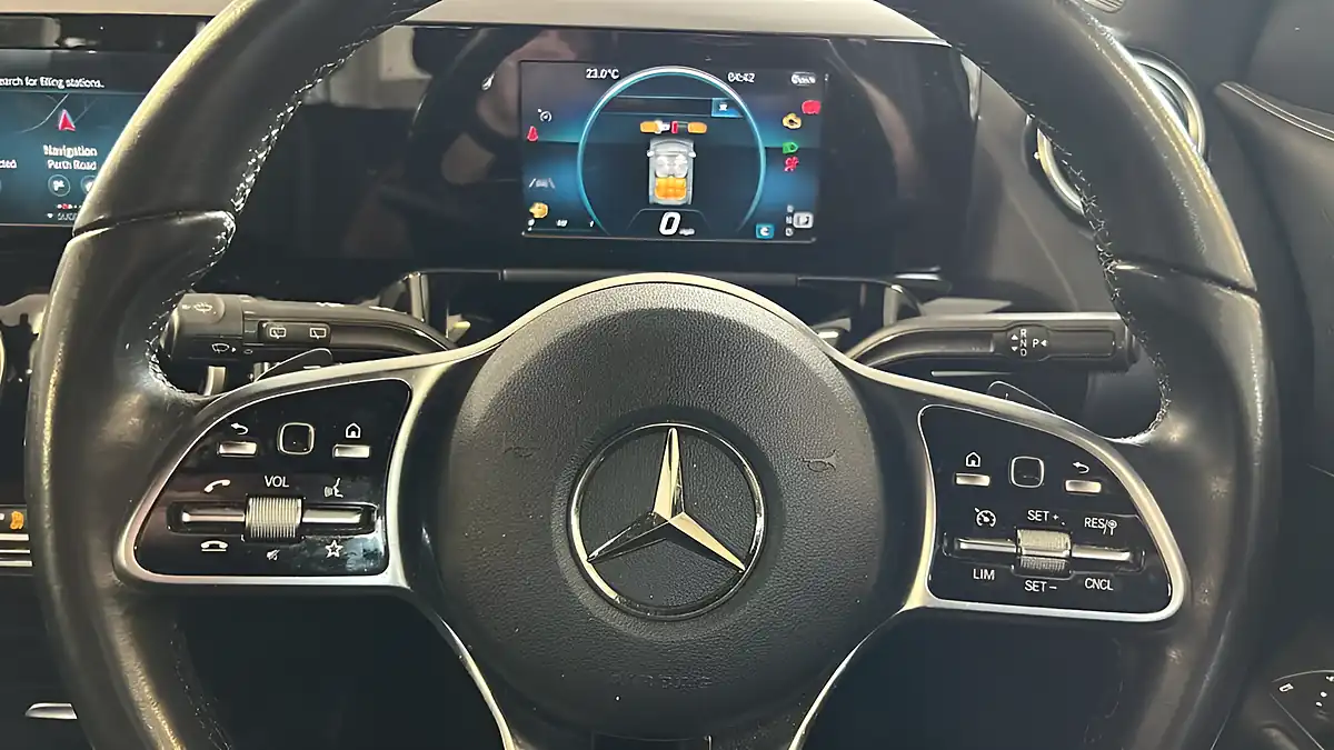 Used 2020 Mercedes-Benz Gla Sport Black - Interior and Exterior details 12