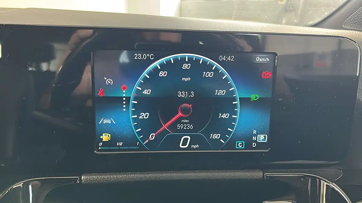 Used 2020 Mercedes-Benz Gla Sport Black - Interior and Exterior details 13