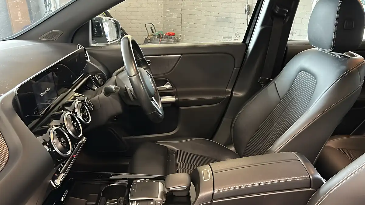 Used 2020 Mercedes-Benz Gla Sport Black - Interior and Exterior details 14
