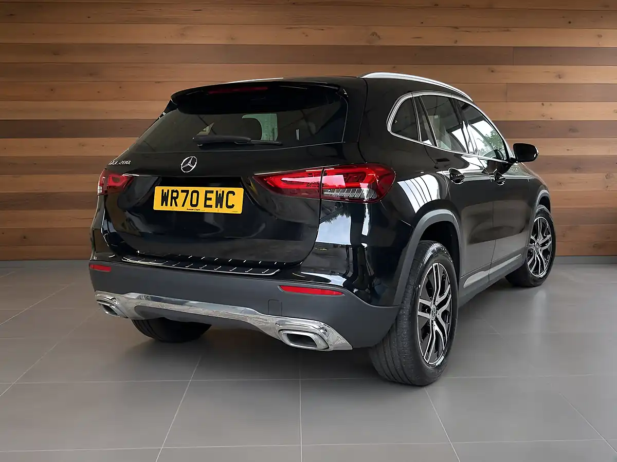 Used 2020 Mercedes-Benz Gla Sport Black - Interior and Exterior details 8