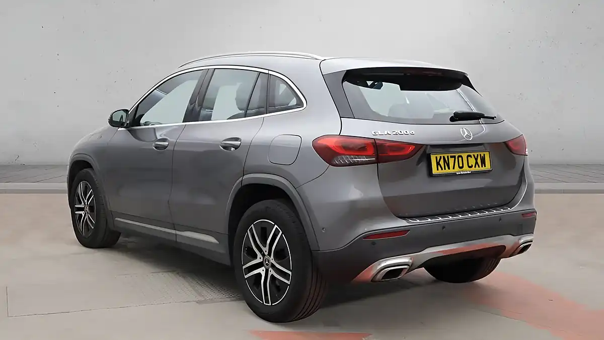 Used 2020 Mercedes-Benz Gla Sport (executive) Mountain Grey - Interior and Exterior details 3