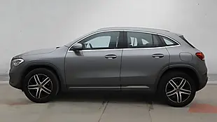 Used 2020 Mercedes-Benz Gla Sport (executive) Mountain Grey - Interior and Exterior details 6