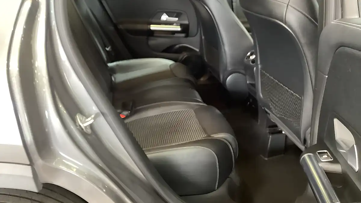 Used 2020 Mercedes-Benz Gla Sport (executive) Mountain Grey - Interior and Exterior details 8