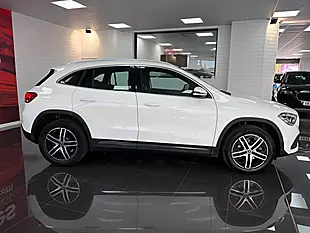Used 2020 Mercedes-Benz Gla Sport (executive) White - Interior and Exterior details 4