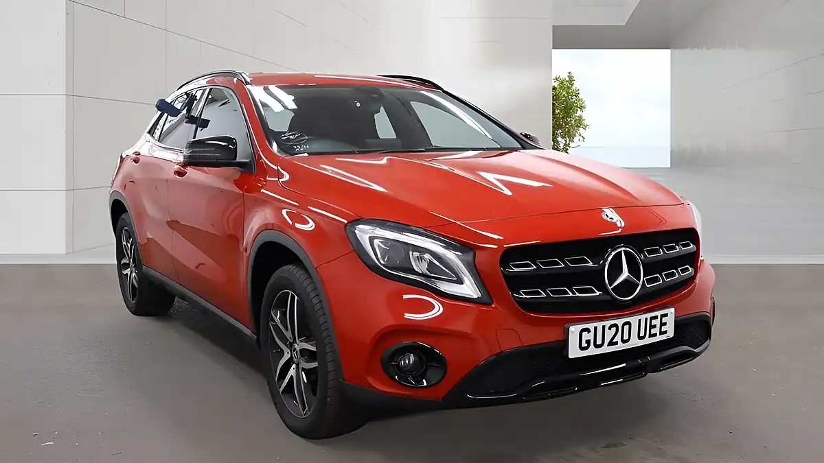 Used 2020 Mercedes-Benz Gla Urban Edition Red - Front View