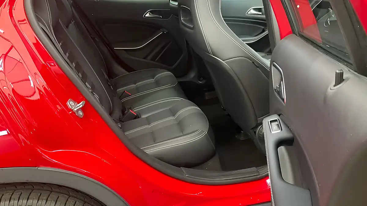 Used 2020 Mercedes-Benz Gla Urban Edition Red - Interior and Exterior details 8