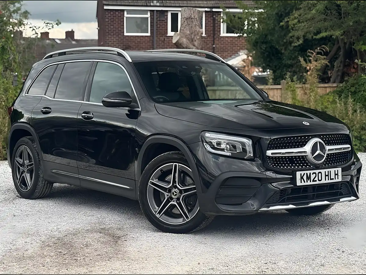 Used 2020 Mercedes-Benz Glb AMG Line (premium) Black - Front View