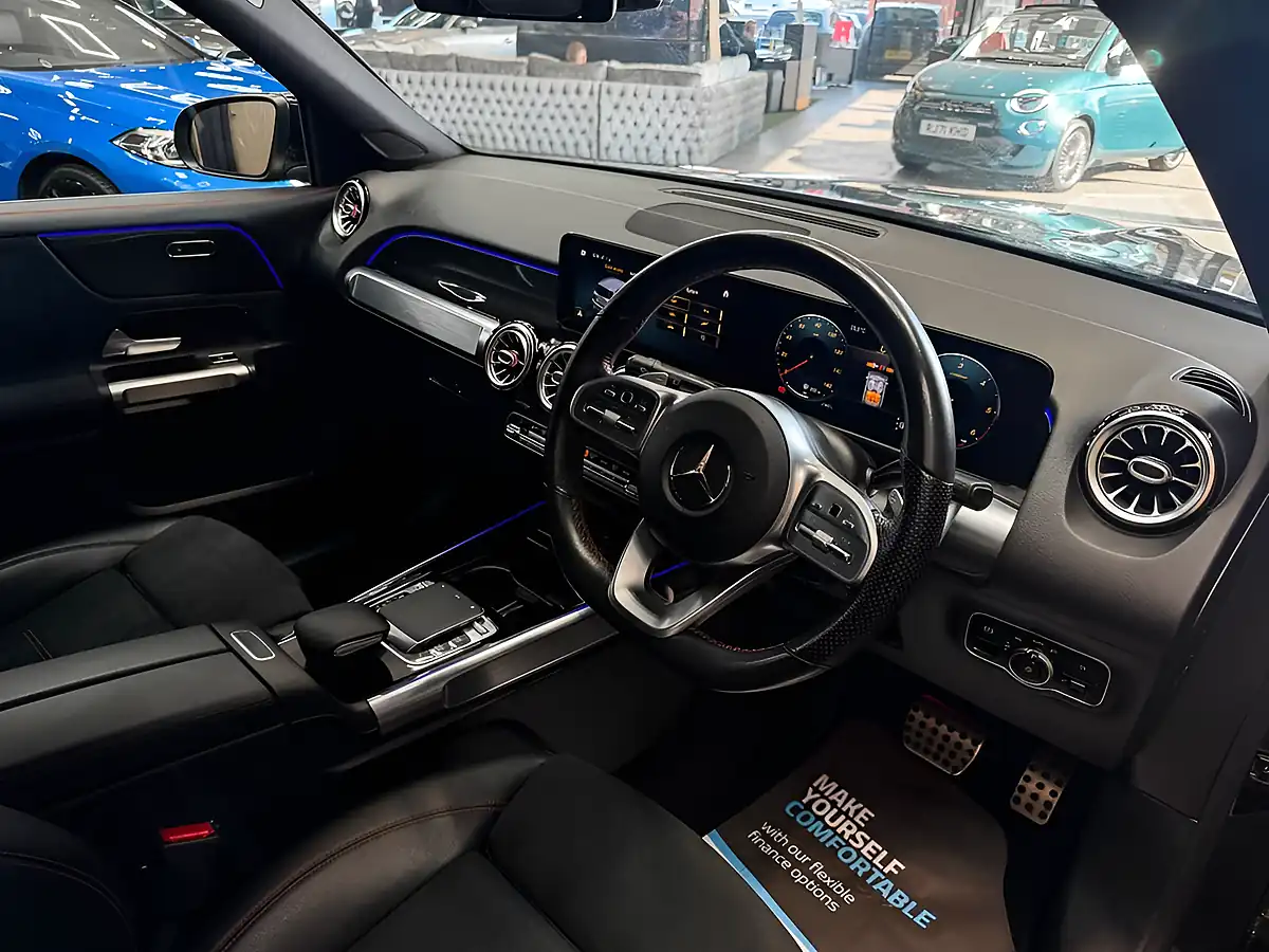 Used 2020 Mercedes-Benz Glb AMG Line (premium) Black - Interior and Exterior details 12