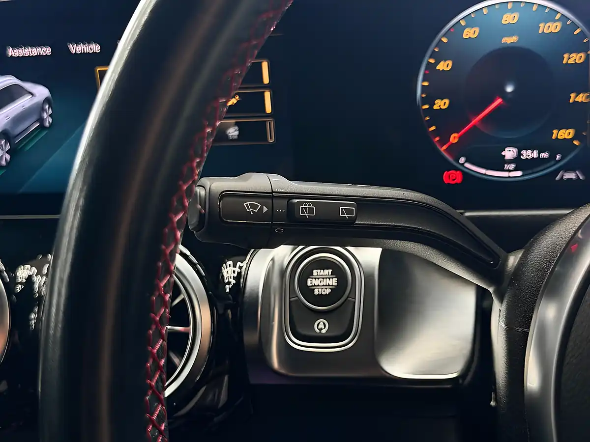 Used 2020 Mercedes-Benz Glb AMG Line (premium) Black - Interior and Exterior details 13