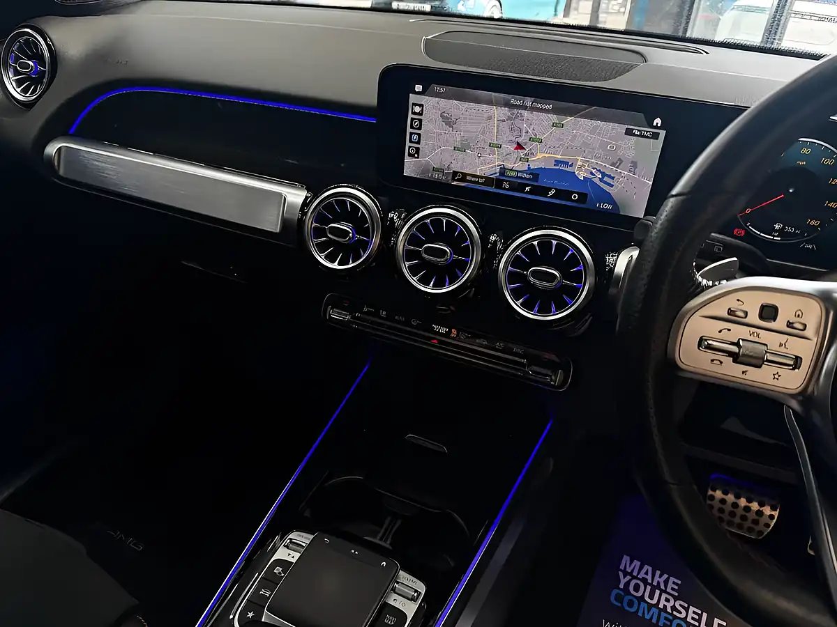 Used 2020 Mercedes-Benz Glb AMG Line (premium) Black - Interior and Exterior details 15