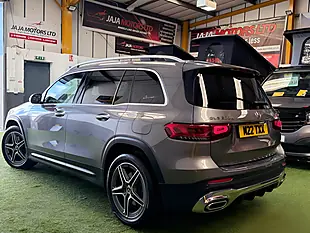 Used 2020 Mercedes-Benz Glb AMG Line (premium) Grey - Interior and Exterior details 8